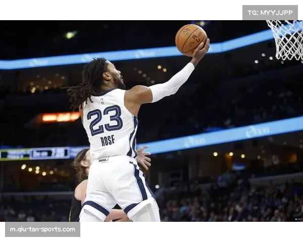 猛龙巴恩斯扮演战术轴心 阵地战策应与快攻长传兼具